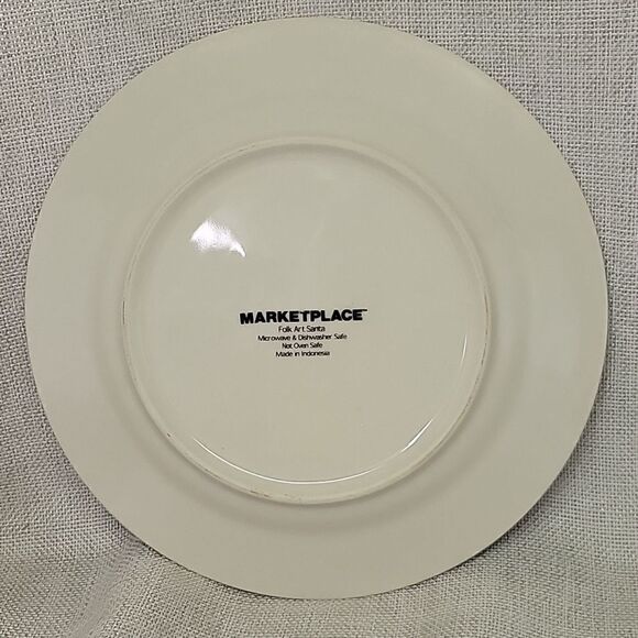 2  8" Market Place Christmas plates and Santa figurine - Picture 3 of 10